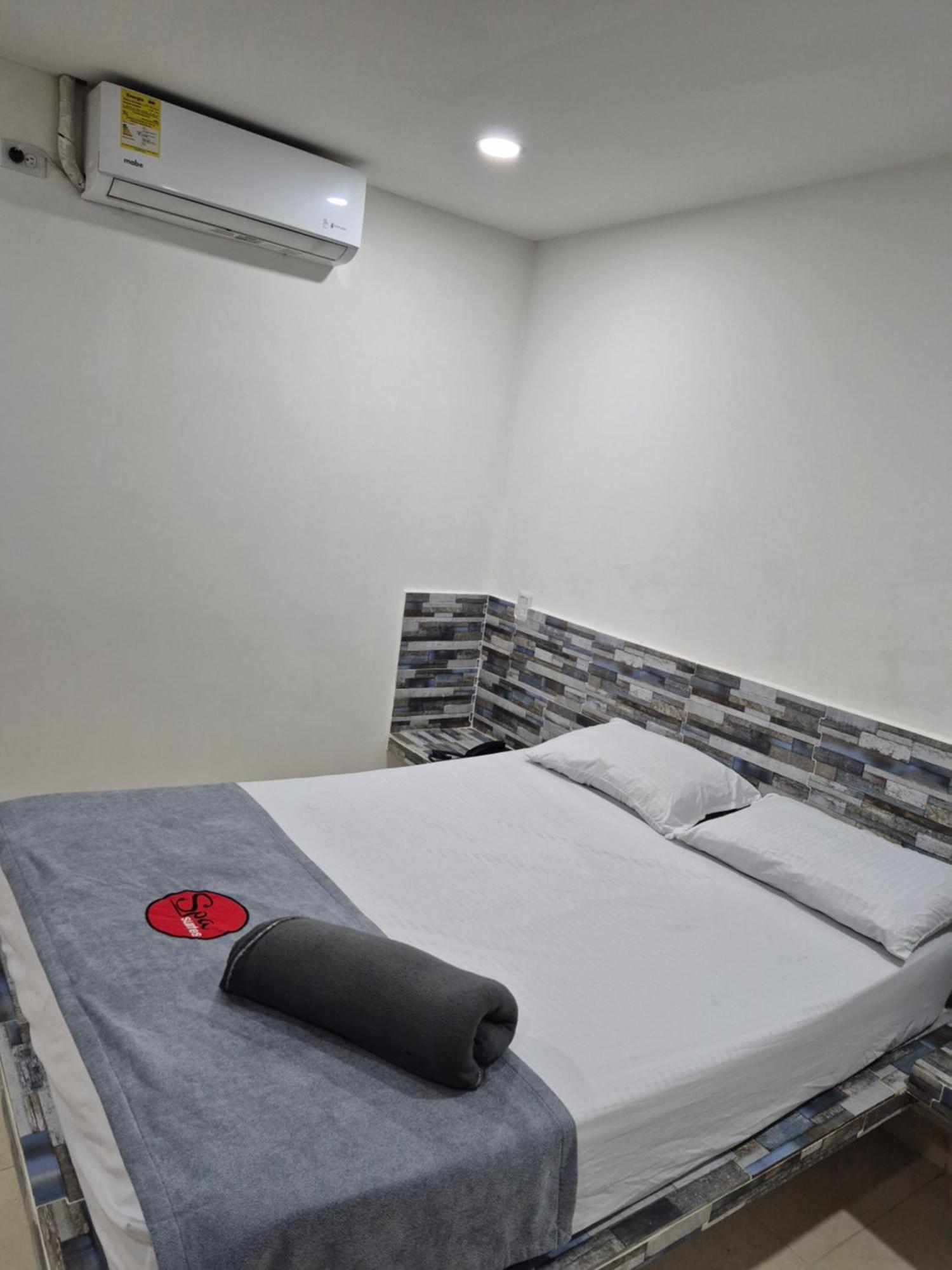 Hotel Spa Laureles Medellin Exterior photo